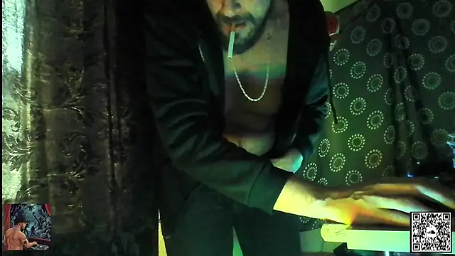 Snapshot of DjDiCKmannOnE chatting on 7, 11, 2025 DjDiCKmannOnE online show from 7, 11, 2025