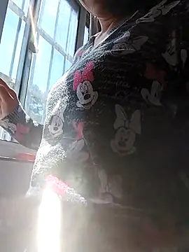 Snapshot of dyjaA chatting on 24, 10, 2025 dyjaA online show from 24, 10, 2025