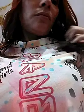 Snapshot of dyjaA chatting on 27, 9, 2025 dyjaA online show from 27, 9, 2025