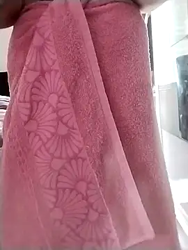 Snapshot of dyjaA chatting on 17, 9, 2025 dyjaA online show from 17, 9, 2025