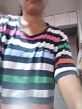 Snapshot of dyjaA chatting on 2, 10, 2025 dyjaA online show from 2, 10, 2025