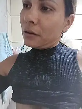 Snapshot of dyjaA chatting on 25, 11, 2025 dyjaA online show from 25, 11, 2025