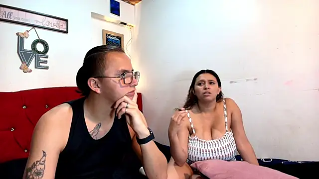 Husbands Horny online show from 19, 9, 2025