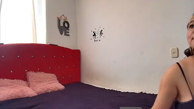 Husbands Horny online show from 6, 2, 2026