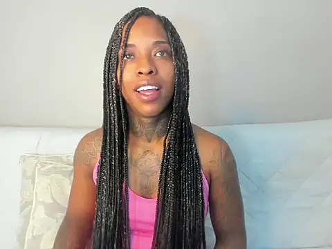 Pauline Fox online show from 18, 9, 2025