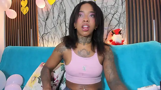 Pauline Fox online show from 28, 11, 2025