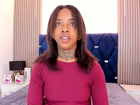 Pauline Fox online show from 31, 10, 2025