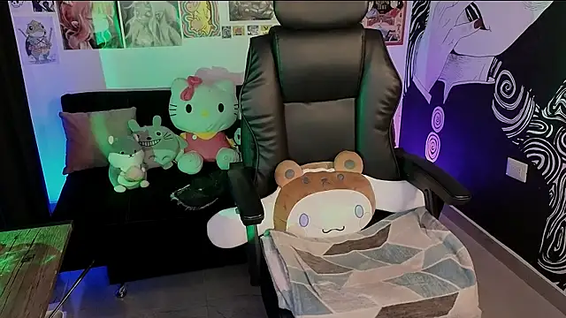 Yuhwan  online show from 29, 9, 2025