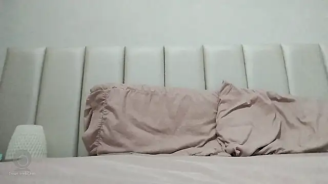 isabelly08ty online show from 16, 4, 2026