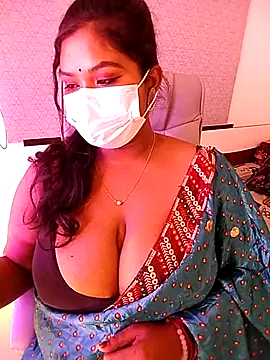 Cutee Amrita online show from 13, 6, 2026
