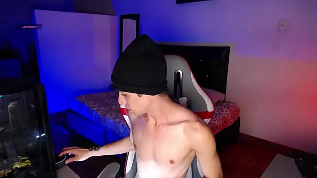 Snapshot of santiago_cutex chatting on 25, 6, 2026 santiago cutex online show from 25, 6, 2026