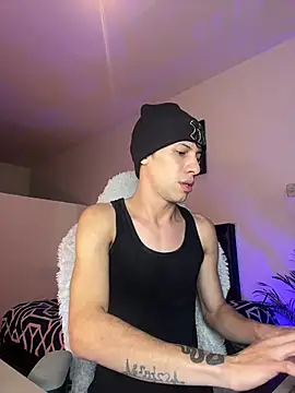 Snapshot of santiago_cutex chatting on 15, 2, 2026 santiago cutex online show from 15, 2, 2026