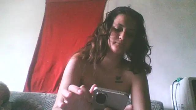 Snapshot of Themaskedgirl21 chatting on 13, 7, 2026 Themaskedgirl21 online show from 13, 7, 2026