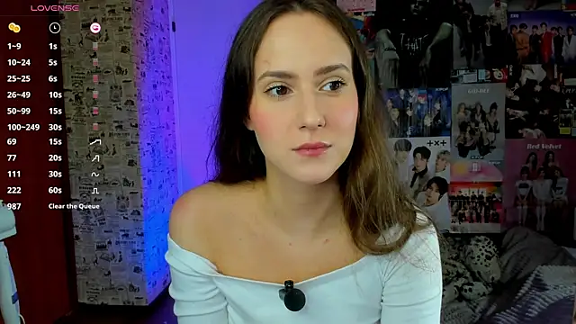 LucyRose3 online show from 9, 9, 2025