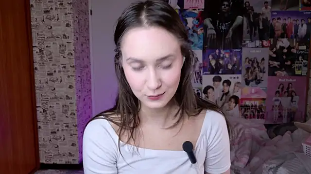 LucyRose3 online show from 16, 12, 2025