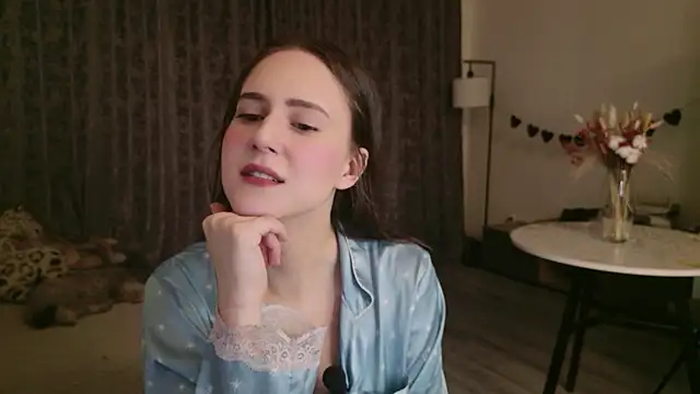 LucyRose3 online show from 2, 3, 2026