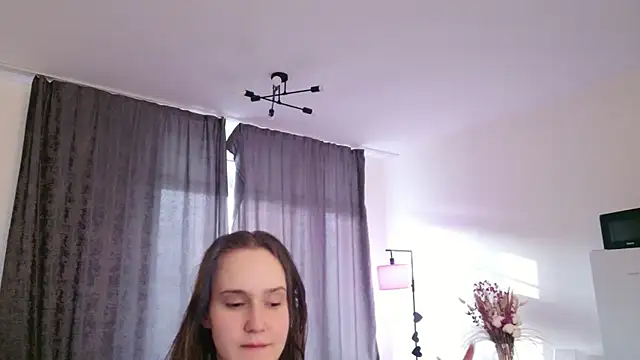 LucyRose3 online show from 29, 3, 2026