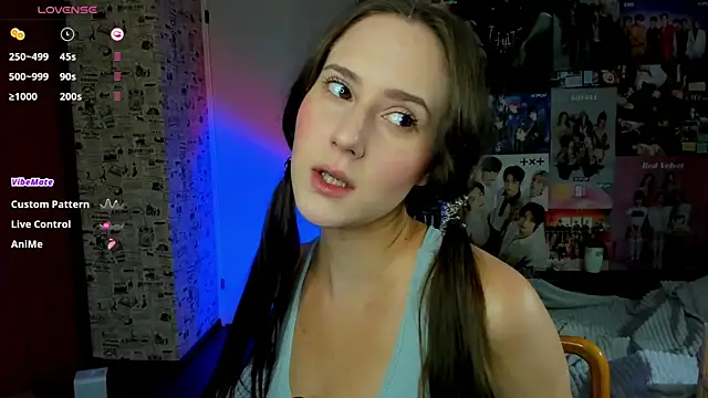 LucyRose3 online show from 22, 9, 2025