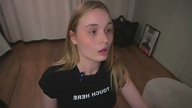 lisa schiele online show from 3, 4, 2026