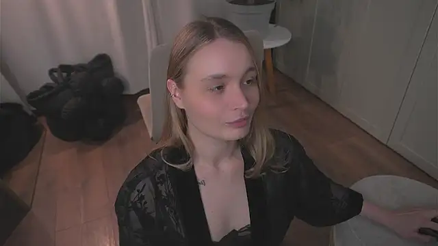 lisa schiele online show from 8, 2, 2026