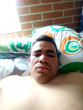 Snapshot of 2025-DANIEL chatting on 1, 2, 2026 2025-DANIEL online show from 1, 2, 2026