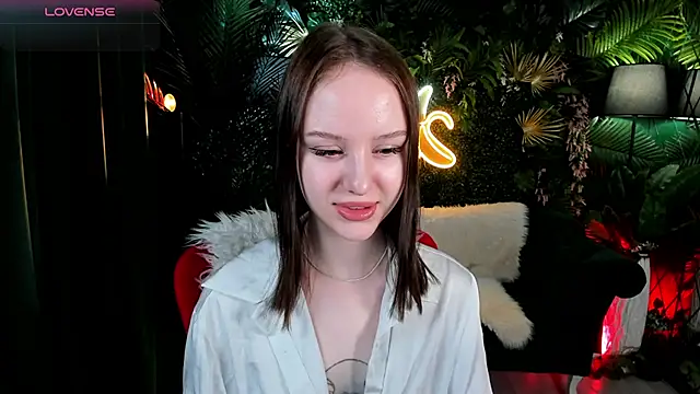 MarySparkle online show from 2, 12, 2025