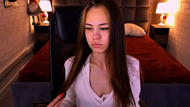 UliaNeer online show from 6, 2, 2026