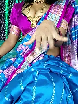 Snapshot of Ur_Lishaa chatting on 25, 4, 2026 Ur Lishaa online show from 25, 4, 2026