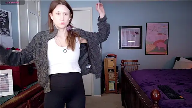 MommyGoddessL online show from 18, 2, 2026