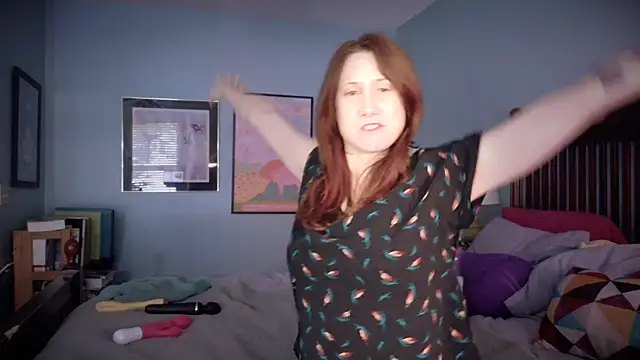 MommyGoddessL online show from 10, 10, 2025