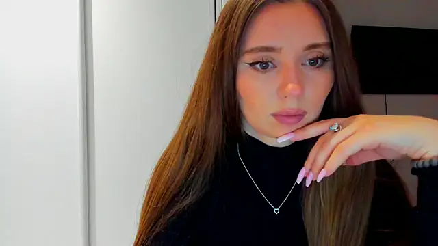 BeatriceAddams online show from 3, 10, 2025