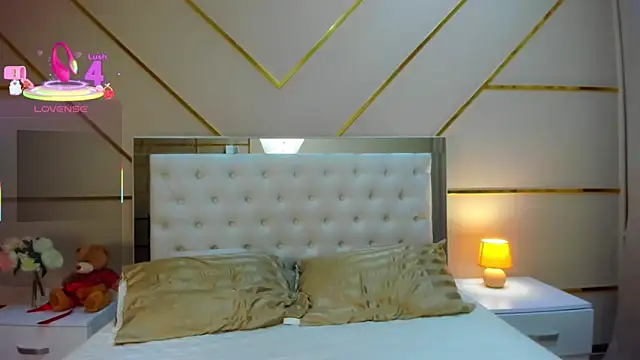 BeatriceAddams online show from 10, 9, 2025