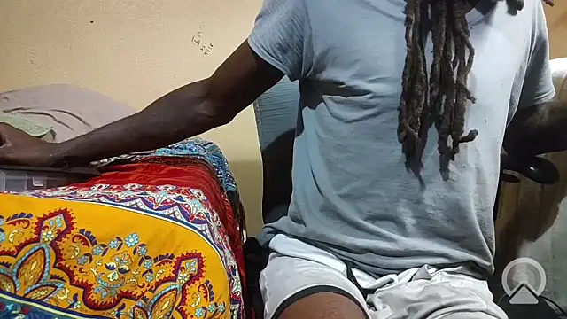 EYEzIAM online show from 11, 10, 2025