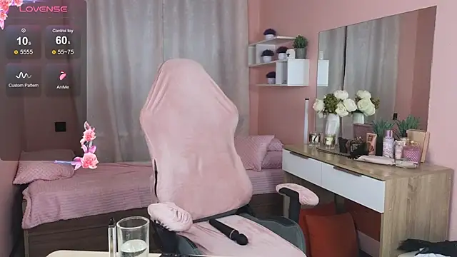 tommy XXX online show from 27, 11, 2025