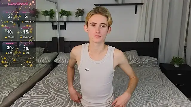 tommy XXX online show from 19, 10, 2025