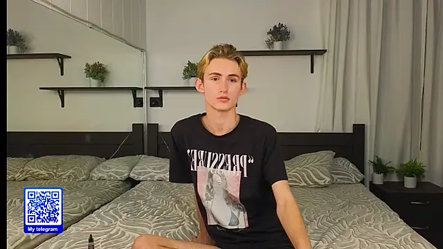 tommy XXX online show from 11, 10, 2025