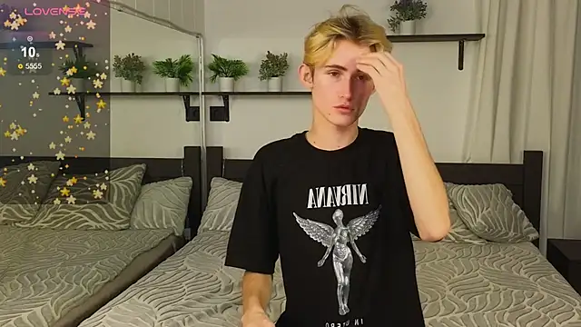 tommy XXX online show from 24, 10, 2025