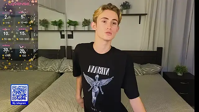 tommy XXX online show from 22, 10, 2025