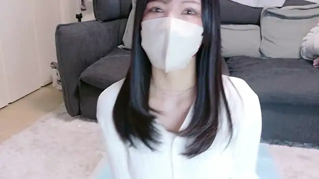 moemilk online show from 18, 4, 2026