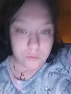 Feuchtekitty92xh online show from 15, 1, 2026