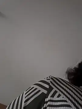 Feuchtekitty92xh online show from 28, 11, 2025