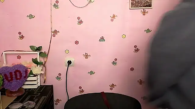 FeelMe   online show from 14, 2, 2026