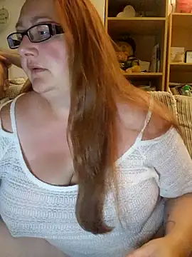 Luscious-LucyXX online show from 27, 5, 2026