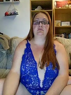 Luscious-LucyXX online show from 12, 6, 2026