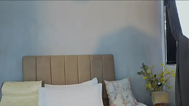 Penelophe01 online show from 13, 3, 2026