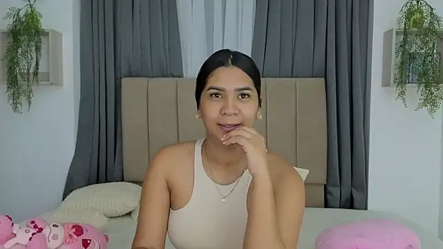 Penelophe01 online show from 2, 5, 2026