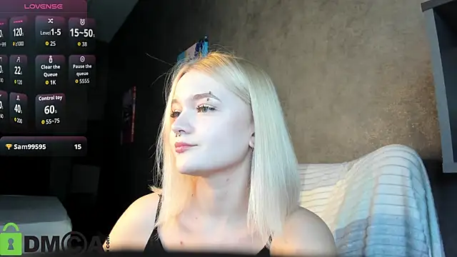 Snapshot of Carrie_Foster chatting on 5, 10, 2025 Carrie Foster online show from 5, 10, 2025