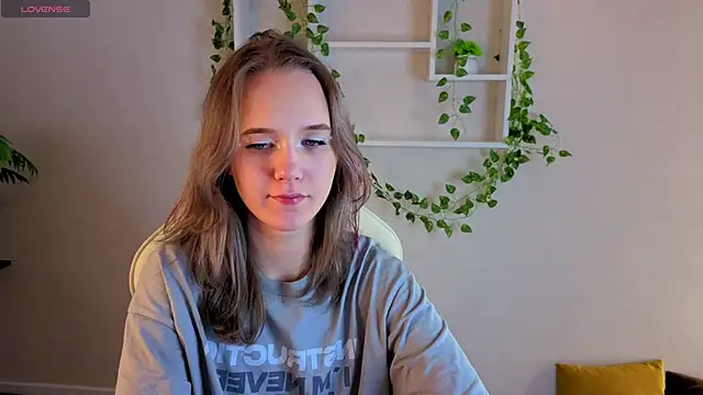 Snapshot of Casey_Sweeet chatting on 26, 11, 2025 Casey Sweeet online show from 26, 11, 2025