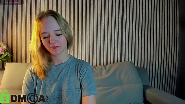 Snapshot of Casey_Sweeet chatting on 2, 10, 2025 Casey Sweeet online show from 2, 10, 2025