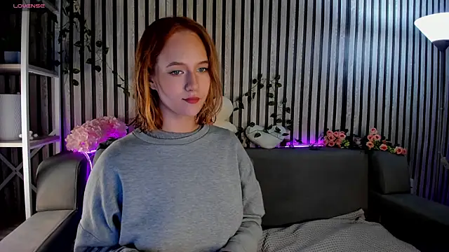 Snapshot of Casey_Sweeet chatting on 13, 7, 2026 Casey Sweeet online show from 13, 7, 2026